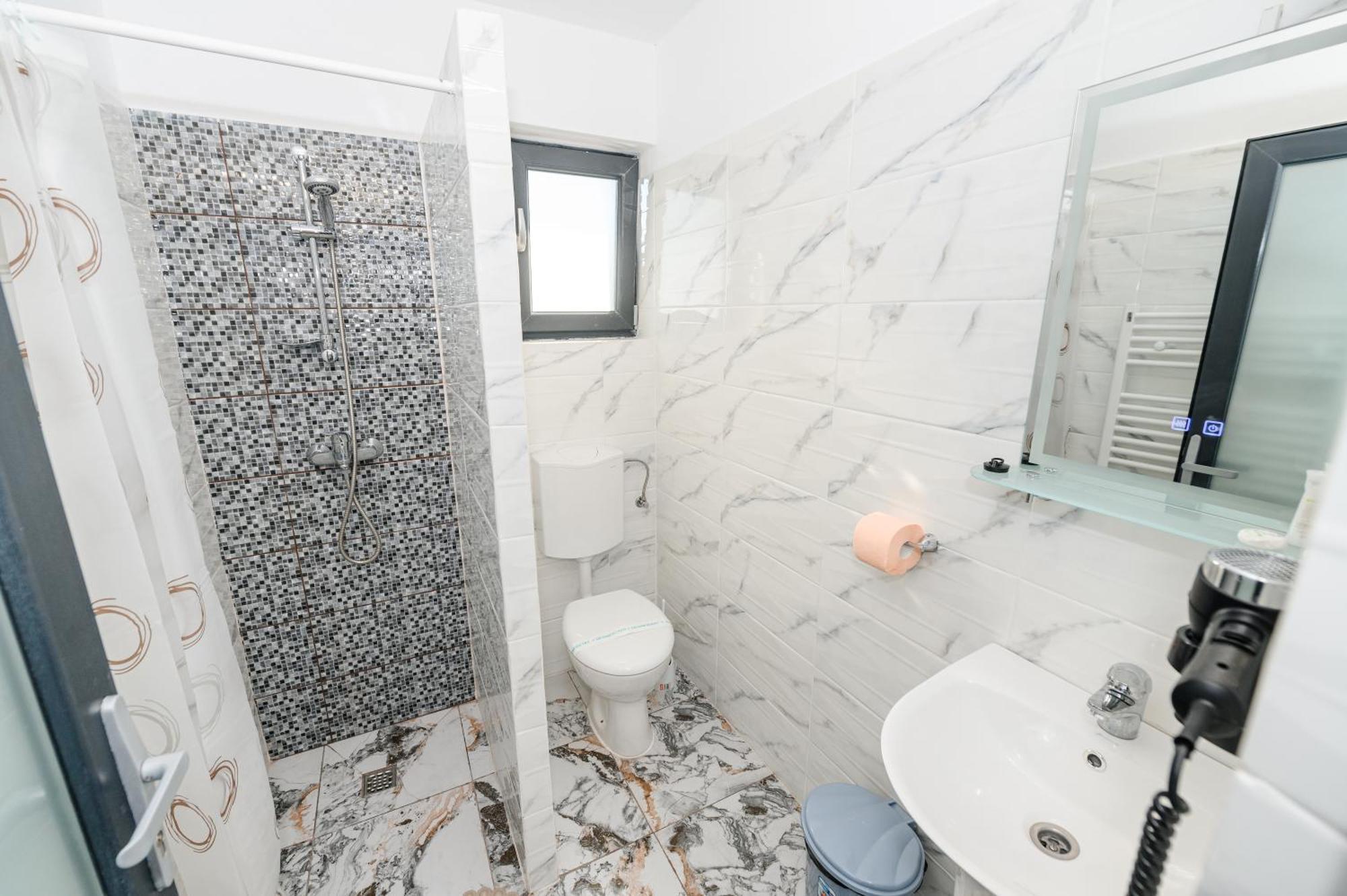 Casa Alexander Hotell Călimăneşti Eksteriør bilde
